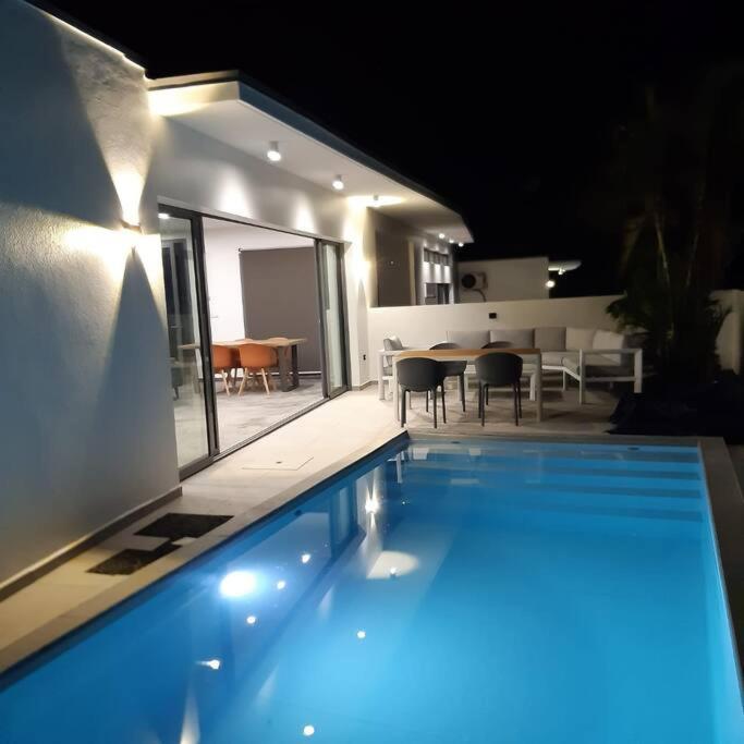 Palm Villas Sainte-Anne  Luaran gambar